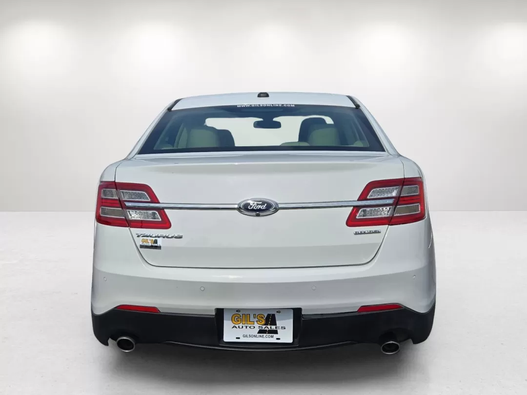 2015 Ford Taurus SEL (1FAHP2E87FG) with an Other engine, located at 7000 Northlake Connector, Columbus, GA, 31904, (706) 987-8085, 32.524975, -84.978134 - **Discover Your New Lifestyle with the 2015 Ford Taurus SEL at Gils Auto!**<br /> <br /> Are you on the hunt for a reliable vehicle that effortlessly blends style, comfort, and practicality? Look no further than the 2015 Ford Taurus SEL, available right here at Gils Auto in Phenix City, AL. Perfect - Photo#5
