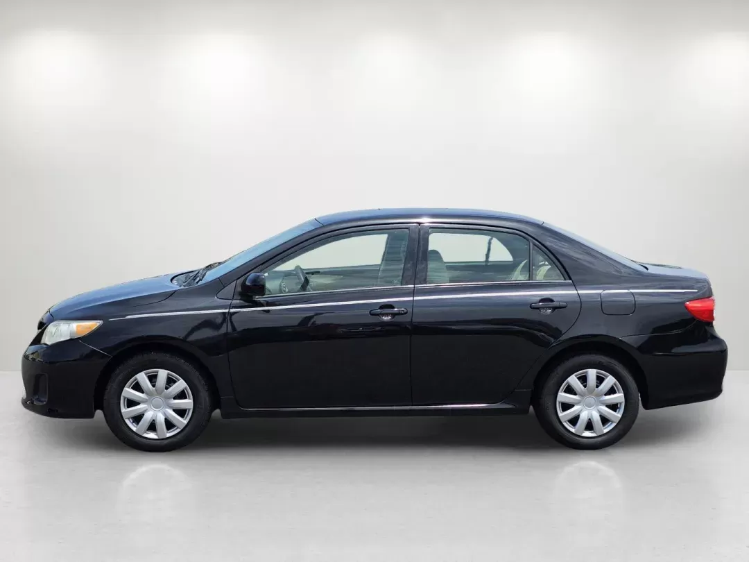 2012 Toyota Corolla L (2T1BU4EE4CC) with an Other engine, located at 3959 U.S. 80 W, Phenix City, AL, 36870, (334) 297-4885, 32.469296, -85.135185 - **Experience the Road Ahead: 2012 Toyota Corolla at Gils Auto**<br /> <br /> Are you ready to embrace a lifestyle of reliability and comfort? Whether you're a daily commuter navigating the bustling streets of Phenix City or a budget-conscious buyer searching for your next family vehicle, the 2012 To - Photo#7
