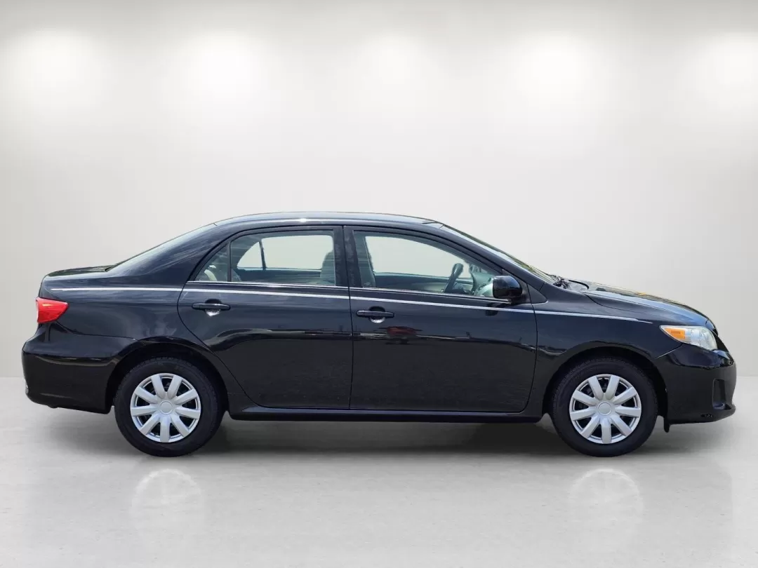 2012 Toyota Corolla L (2T1BU4EE4CC) with an Other engine, located at 7000 Northlake Connector, Columbus, GA, 31904, (706) 987-8085, 32.524975, -84.978134 - **Discover Your Next Adventure with the 2012 Toyota Corolla at Gils Auto Perfect for Every Journey!**<br /> <br /> Are you searching for a reliable and efficient vehicle that seamlessly fits into your busy lifestyle? Look no further than this stunning **2012 Toyota Corolla**, available now at **Gil - Photo#3