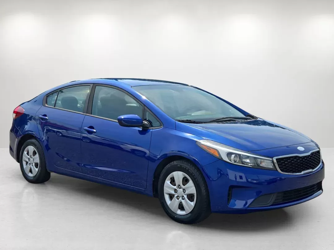 2017 /Black Kia Forte LX (3KPFK4A79HE) with an Other engine, located at 3959 U.S. 80 W, Phenix City, AL, 36870, (334) 297-4885, 32.469296, -85.135185 - ### Ideal Sedan for Your Daily Commute: 2017 Kia Forte LX at Gils Auto in Phenix City, AL<br /> <br /> If you're searching for a reliable and stylish sedan that's perfect for your daily commute or weekend getaways, look no further than the stunning 2017 Kia Forte LX. With its impressive fuel efficie - Photo#2