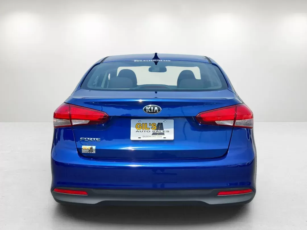 2017 /Black Kia Forte LX (3KPFK4A79HE) with an Other engine, located at 3959 U.S. 80 W, Phenix City, AL, 36870, (334) 297-4885, 32.469296, -85.135185 - ### Ideal Sedan for Your Daily Commute: 2017 Kia Forte LX at Gils Auto in Phenix City, AL<br /> <br /> If you're searching for a reliable and stylish sedan that's perfect for your daily commute or weekend getaways, look no further than the stunning 2017 Kia Forte LX. With its impressive fuel efficie - Photo#5