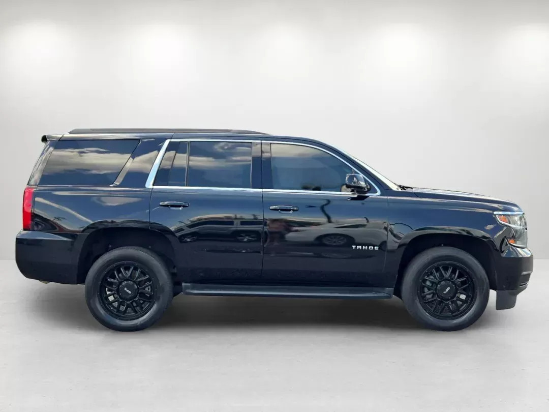 2019 /Jet Black Chevrolet Tahoe LS (1GNSCAKC7KR) with an Other engine, located at 3959 U.S. 80 W, Phenix City, AL, 36870, (334) 297-4885, 32.469296, -85.135185 - **Experience Adventure with the 2019 Chevrolet Tahoe LS at Gils Auto in Phenix City, AL!**<br /> <br /> Are you ready to elevate your family outings or transform your daily commutes into adventures? The 2019 Chevrolet Tahoe LS is your perfect companion, blending space, power, and advanced tech to en - Photo#3