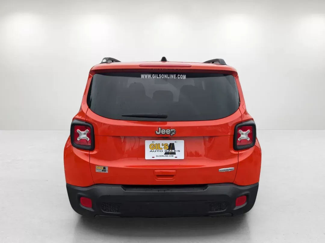 2018 /Black Jeep Renegade Latitude (ZACCJABB6JP) with an Other engine, located at 3959 U.S. 80 W, Phenix City, AL, 36870, (334) 297-4885, 32.469296, -85.135185 - **Unleash Your Adventurous Spirit with This 2018 Jeep Renegade Latitude!**<br /> <br /> Are you ready to embrace your inner explorer? This 2018 Jeep Renegade Latitude is your perfect companion for weekend getaways and daily commutes alike. Equipped to handle both city streets and rugged trails, this - Photo#5
