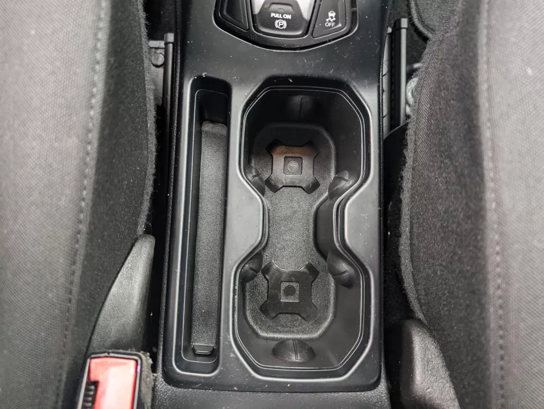 2018 /Black Jeep Renegade Latitude (ZACCJABB6JP) with an Other engine, located at 3959 U.S. 80 W, Phenix City, AL, 36870, (334) 297-4885, 32.469296, -85.135185 - **Unleash Your Adventurous Spirit with This 2018 Jeep Renegade Latitude!**<br /> <br /> Are you ready to embrace your inner explorer? This 2018 Jeep Renegade Latitude is your perfect companion for weekend getaways and daily commutes alike. Equipped to handle both city streets and rugged trails, this - Photo#12