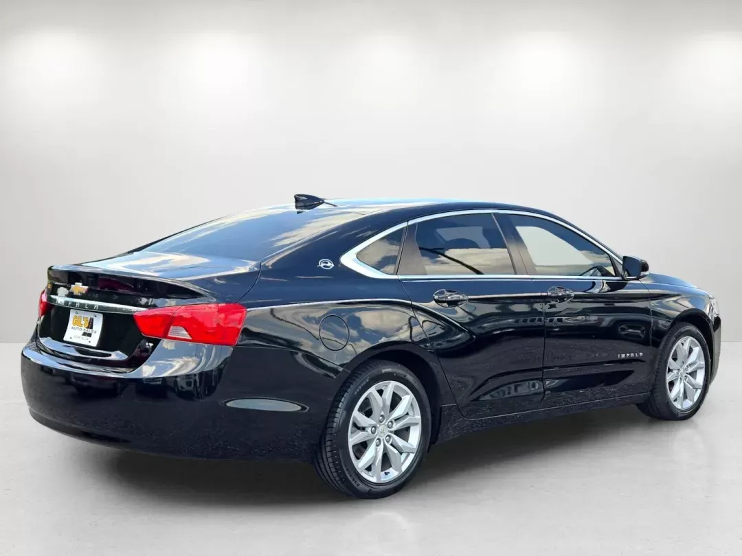 2018 /Jet Black Chevrolet Impala LT (1G1105S38JU) with an Other engine, located at 3959 U.S. 80 W, Phenix City, AL, 36870, (334) 297-4885, 32.469296, -85.135185 - **Experience the Road in Style with the 2018 Chevrolet Impala LT! Perfect for Commuters and Families Alike!**<br /> <br /> Are you looking for a stylish and reliable sedan that can handle daily commutes, weekend getaways, and family errands effortlessly? Look no further than this 2018 Chevrolet Impa - Photo#4