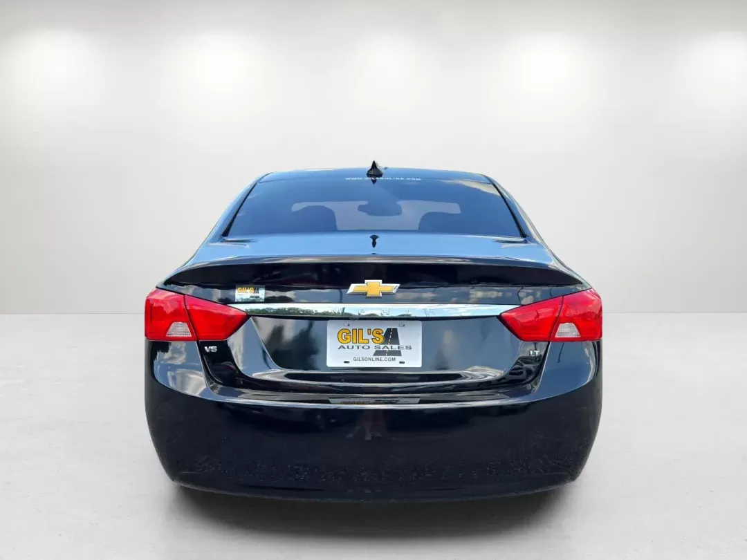 2018 /Jet Black Chevrolet Impala LT (1G1105S38JU) with an Other engine, located at 3959 U.S. 80 W, Phenix City, AL, 36870, (334) 297-4885, 32.469296, -85.135185 - **Experience the Road in Style with the 2018 Chevrolet Impala LT! Perfect for Commuters and Families Alike!**<br /> <br /> Are you looking for a stylish and reliable sedan that can handle daily commutes, weekend getaways, and family errands effortlessly? Look no further than this 2018 Chevrolet Impa - Photo#5