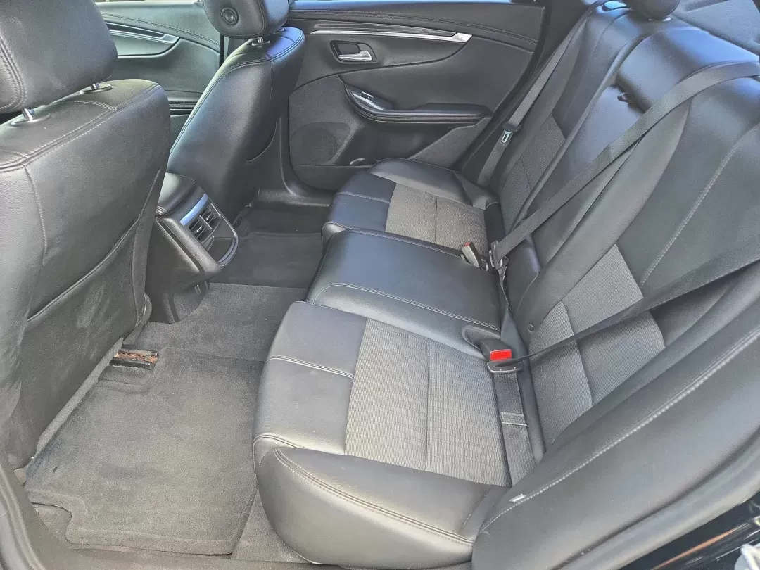 2018 /Jet Black Chevrolet Impala LT (1G1105S38JU) with an Other engine, located at 3959 U.S. 80 W, Phenix City, AL, 36870, (334) 297-4885, 32.469296, -85.135185 - **Experience the Road in Style with the 2018 Chevrolet Impala LT! Perfect for Commuters and Families Alike!**<br /> <br /> Are you looking for a stylish and reliable sedan that can handle daily commutes, weekend getaways, and family errands effortlessly? Look no further than this 2018 Chevrolet Impa - Photo#12