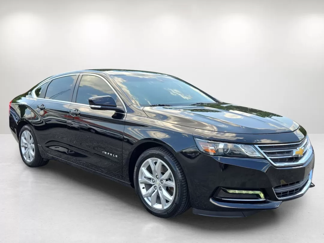 2018 /Jet Black Chevrolet Impala LT (1G1105S38JU) with an Other engine, located at 5115 14th Ave., Columbus, GA, 31904, (706) 323-0345, 32.511494, -84.971046 - Elevate your daily commute or weekend getaways with the stylish and versatile 2018 Chevrolet Impala LT, available now at Gils Auto in Phenix City, AL. This sedan is perfect for budget-conscious buyers seeking a blend of comfort, technology, and performance. With ample space and advanced features, it - Photo#2