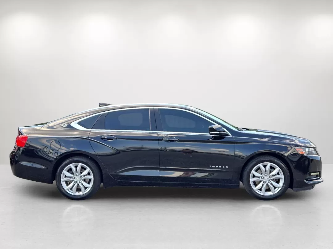 2018 /Jet Black Chevrolet Impala LT (1G1105S38JU) with an Other engine, located at 5115 14th Ave., Columbus, GA, 31904, (706) 323-0345, 32.511494, -84.971046 - Elevate your daily commute or weekend getaways with the stylish and versatile 2018 Chevrolet Impala LT, available now at Gils Auto in Phenix City, AL. This sedan is perfect for budget-conscious buyers seeking a blend of comfort, technology, and performance. With ample space and advanced features, it - Photo#3