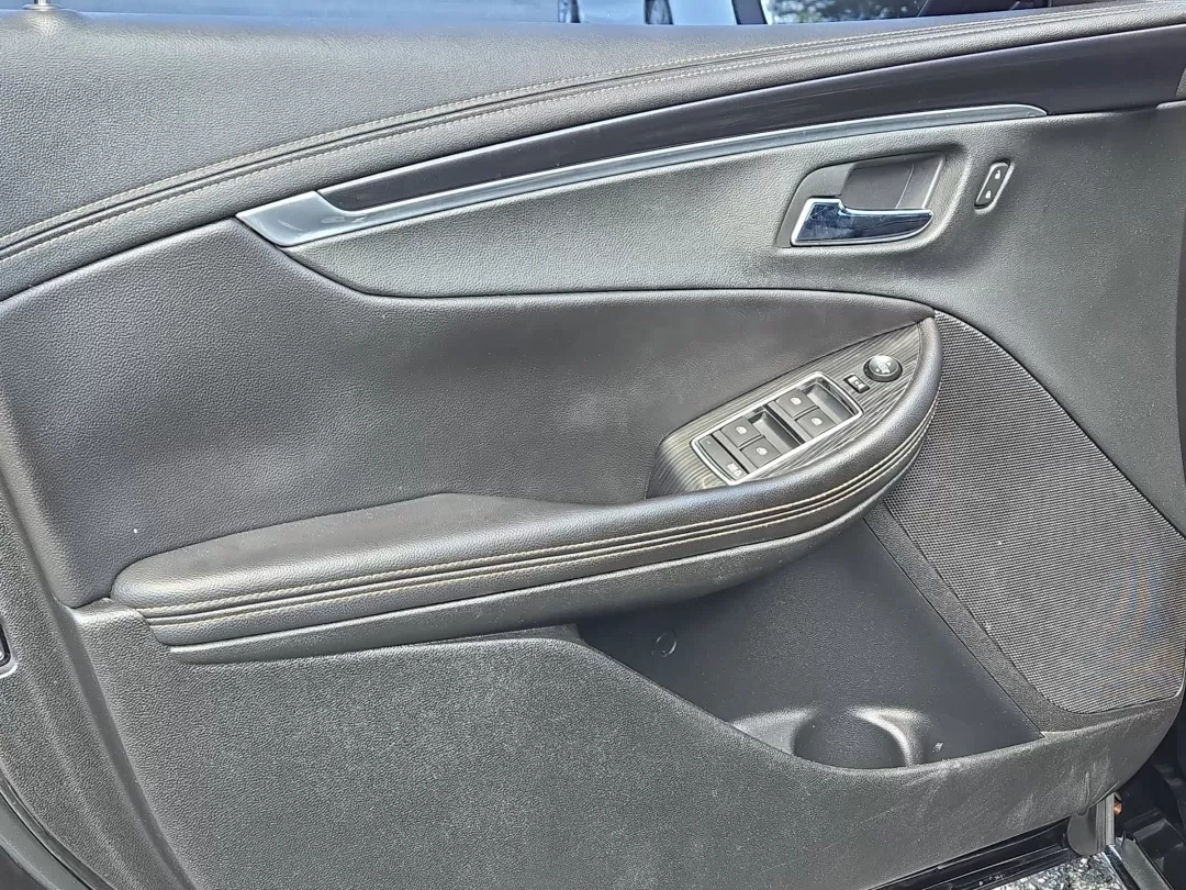 2018 /Jet Black Chevrolet Impala LT (1G1105S38JU) with an Other engine, located at 5115 14th Ave., Columbus, GA, 31904, (706) 323-0345, 32.511494, -84.971046 - Elevate your daily commute or weekend getaways with the stylish and versatile 2018 Chevrolet Impala LT, available now at Gils Auto in Phenix City, AL. This sedan is perfect for budget-conscious buyers seeking a blend of comfort, technology, and performance. With ample space and advanced features, it - Photo#9