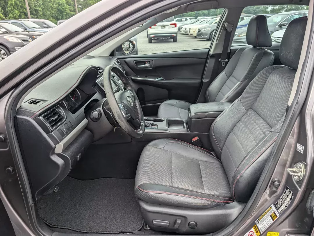 2016 Toyota Camry SE (4T1BF1FK4GU) with an Other engine, located at 804 22nd Ave, Phenix City, AL, 36870, (334) 297-1860, 32.484749, -85.024475 - **Elevate Your Daily Commute with This 2016 Toyota Camry SE from Gils Auto in Phenix City, AL!**<br /> <br /> Are you tired of your old, unreliable vehicle? Imagine driving a reliable sedan that not only enhances your daily commute but also offers the flexibility for weekend adventures. Whether you' - Photo#9
