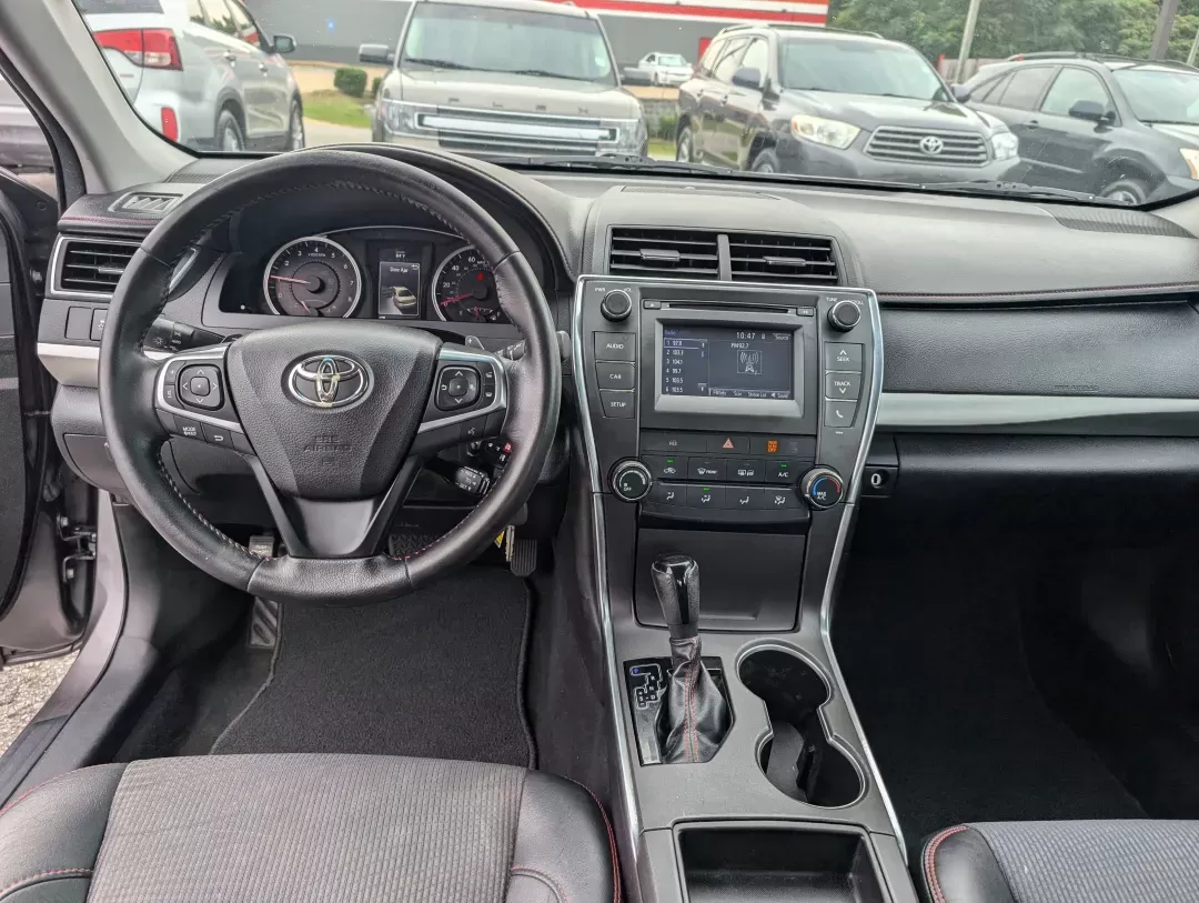 2016 Toyota Camry SE (4T1BF1FK4GU) with an Other engine, located at 804 22nd Ave, Phenix City, AL, 36870, (334) 297-1860, 32.484749, -85.024475 - **Elevate Your Daily Commute with This 2016 Toyota Camry SE from Gils Auto in Phenix City, AL!**<br /> <br /> Are you tired of your old, unreliable vehicle? Imagine driving a reliable sedan that not only enhances your daily commute but also offers the flexibility for weekend adventures. Whether you' - Photo#11