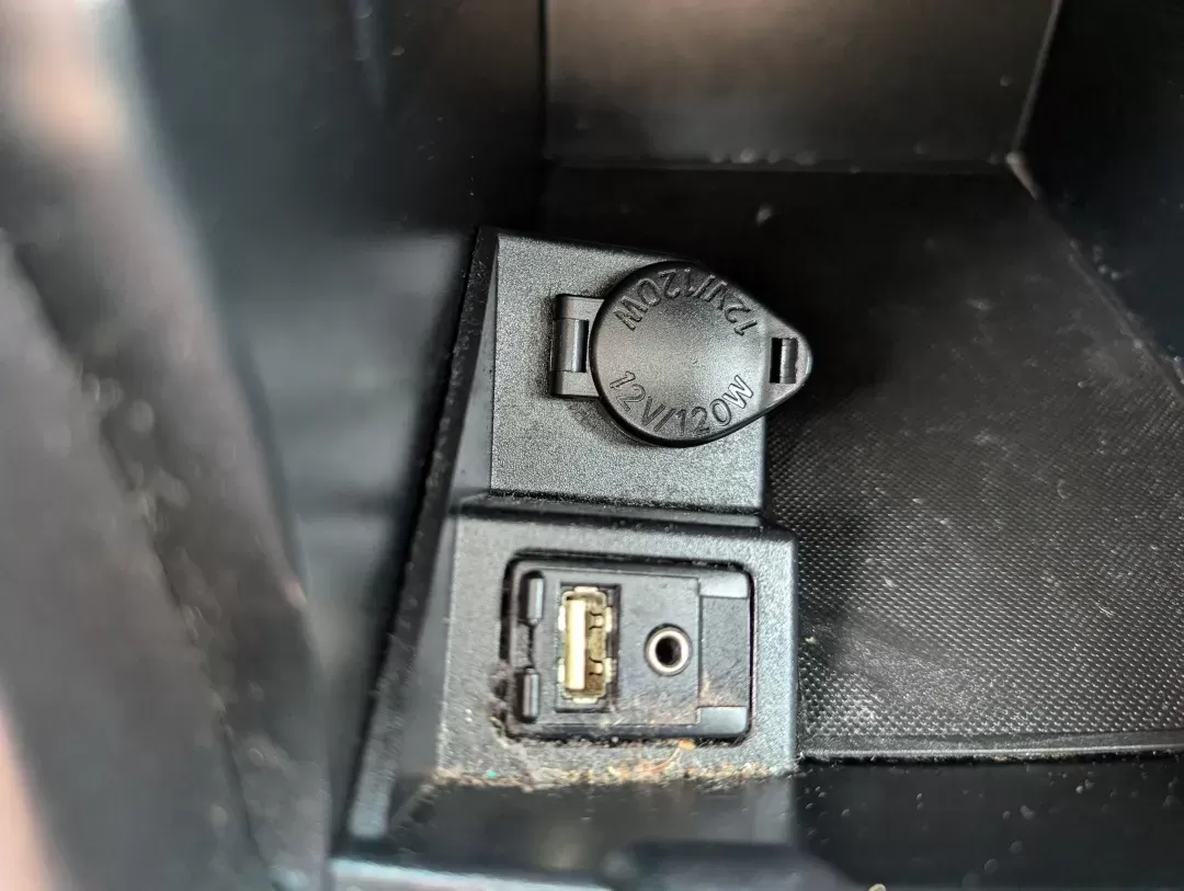 2016 Toyota Camry SE (4T1BF1FK4GU) with an Other engine, located at 804 22nd Ave, Phenix City, AL, 36870, (334) 297-1860, 32.484749, -85.024475 - **Elevate Your Daily Commute with This 2016 Toyota Camry SE from Gils Auto in Phenix City, AL!**<br /> <br /> Are you tired of your old, unreliable vehicle? Imagine driving a reliable sedan that not only enhances your daily commute but also offers the flexibility for weekend adventures. Whether you' - Photo#14