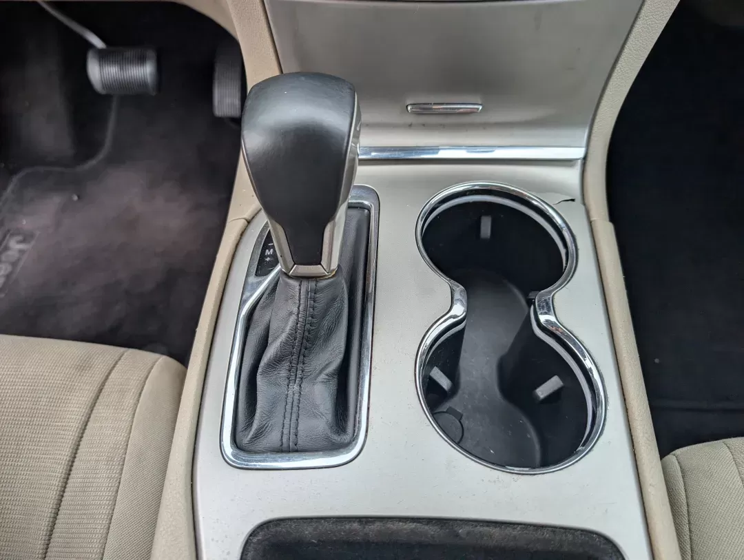 2016 /Lt Frost Beige/Black Jeep Grand Cherokee Laredo (1C4RJEAG8GC) with an Other engine, located at 7000 Northlake Connector, Columbus, GA, 31904, (706) 987-8085, 32.524975, -84.978134 - Discover the perfect blend of adventure and everyday practicality with the 2016 Jeep Grand Cherokee Laredo, now available at Gils Auto in Phenix City, AL! This remarkable SUV is designed for those seeking versatility, whether you're tackling the daily commute, planning a weekend getaway, or navigati - Photo#13