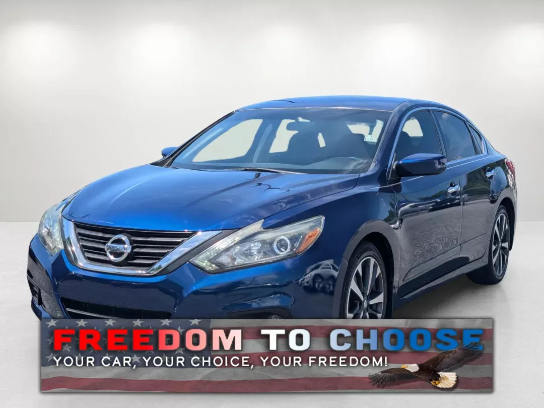 2016 /Charcoal Nissan Altima 2.5 SR (1N4AL3AP1GC) with an Other engine, located at 804 22nd Ave, Phenix City, AL, 36870, (334) 297-1860, 32.484749, -85.024475 - Are you in search of a reliable sedan that perfectly balances style, performance, and practicality? Look no further than this stunning 2016 Nissan Altima 2.5 SR, now available at Gils Auto in Phenix City, AL. With its sleek Deep Blue Pearl exterior and comfortable charcoal cloth interior, this vehic - Photo#0