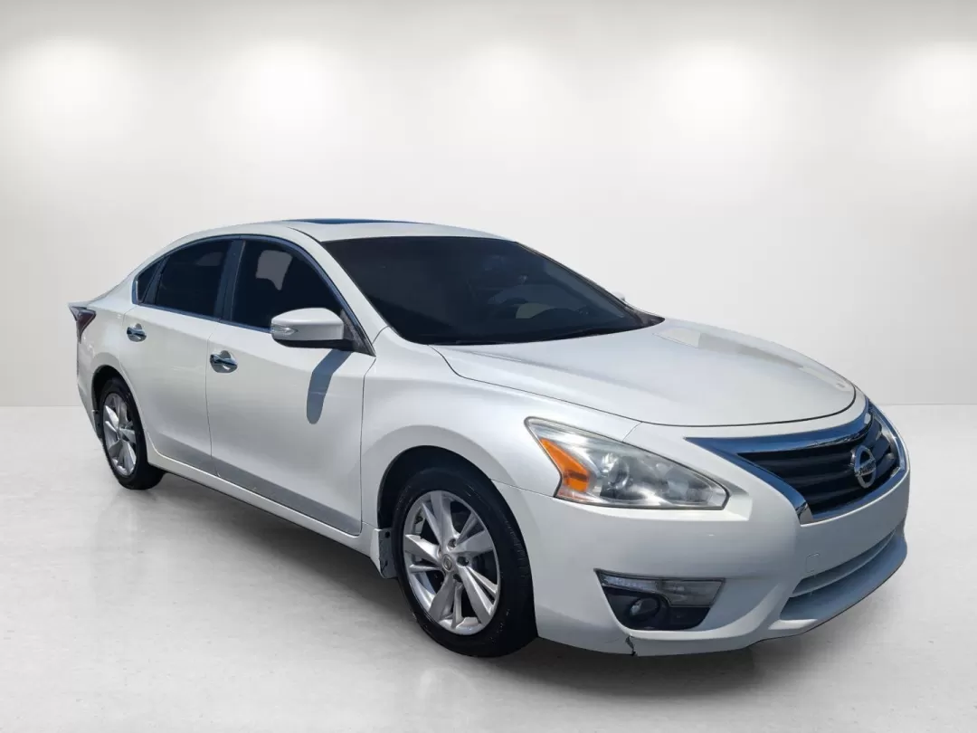2015 Pearl White /Beige Nissan Altima 2.5 SL (1N4AL3AP3FN) with an Other engine, located at 5115 14th Ave., Columbus, GA, 31904, (706) 323-0345, 32.511494, -84.971046 - Discover the ultimate blend of comfort and style with the 2015 Nissan Altima 2.5 SL, available now at Gils Auto in Columbus, GA. If you're searching for a dependable sedan that can handle your daily commute, family outings, or weekend adventures, this Altima is designed to meet your needs seamlessly - Photo#3