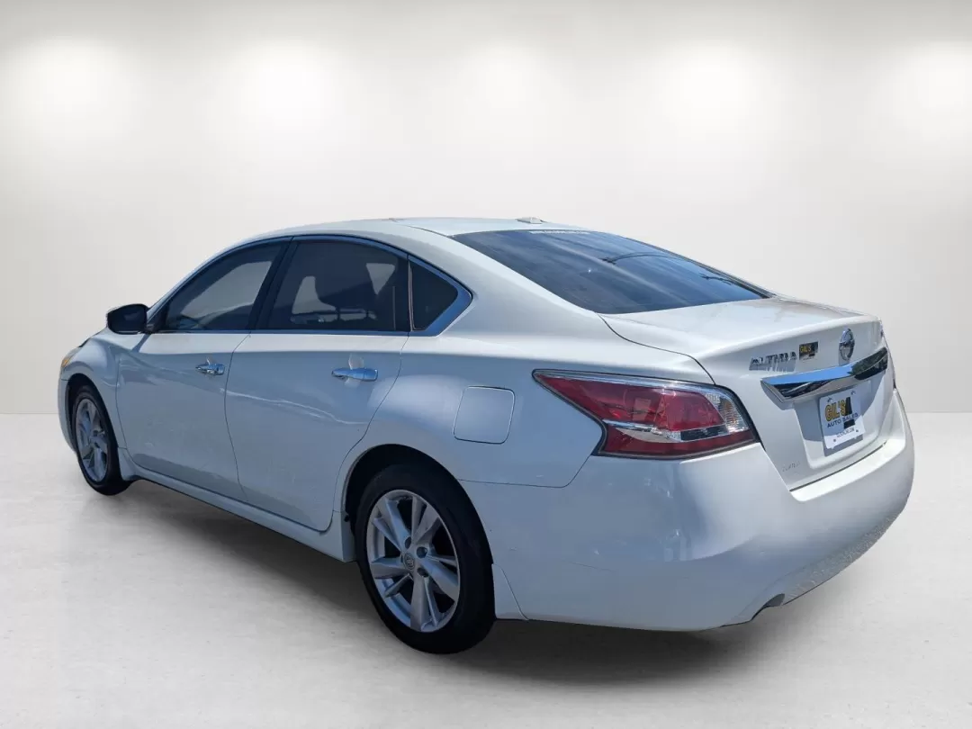 2015 Pearl White /Beige Nissan Altima 2.5 SL (1N4AL3AP3FN) with an Other engine, located at 5115 14th Ave., Columbus, GA, 31904, (706) 323-0345, 32.511494, -84.971046 - Discover the ultimate blend of comfort and style with the 2015 Nissan Altima 2.5 SL, available now at Gils Auto in Columbus, GA. If you're searching for a dependable sedan that can handle your daily commute, family outings, or weekend adventures, this Altima is designed to meet your needs seamlessly - Photo#7