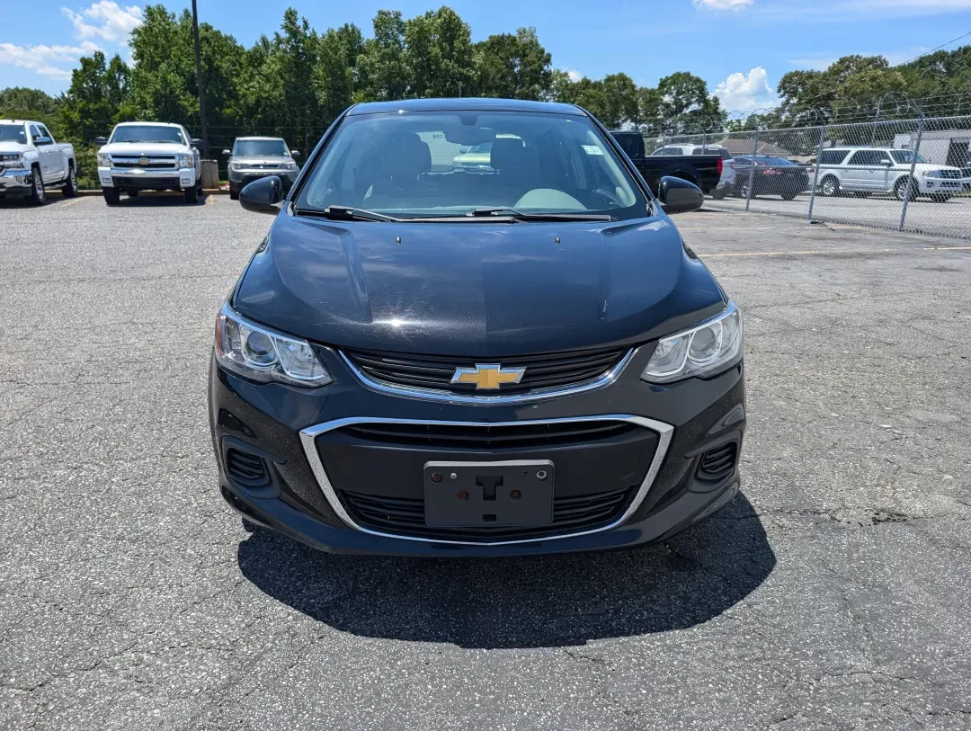 2019 /Jet Black/Dark Titanium Chevrolet Sonic LT (1G1JG6SB9K4) with an Other engine, located at 3959 U.S. 80 W, Phenix City, AL, 36870, (334) 297-4885, 32.469296, -85.135185 - **Experience the Freedom of the Open Road with the 2019 Chevrolet Sonic LT at Gils Auto!** <br /> <br /> If you're searching for a stylish, reliable hatchback that fits seamlessly into your busy lifestyle, look no further than this 2019 Chevrolet Sonic LT. Perfect for commuters, families, or anyone - Photo#1