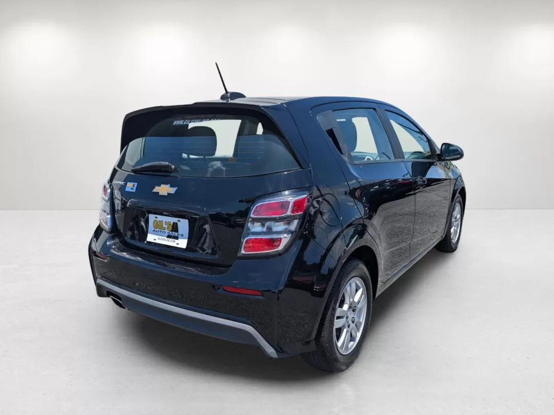 2019 /Jet Black/Dark Titanium Chevrolet Sonic LT (1G1JG6SB9K4) with an Other engine, located at 804 22nd Ave, Phenix City, AL, 36870, (334) 297-1860, 32.484749, -85.024475 - **Discover Your Perfect Companion for Daily Adventures: The 2019 Chevrolet Sonic LT Hatchback at Gils Auto!**<br /> <br /> Looking for a versatile and stylish hatchback that fits seamlessly into your busy lifestyle? The 2019 Chevrolet Sonic LT is your answer! Perfect for urban commuters, families on - Photo#4