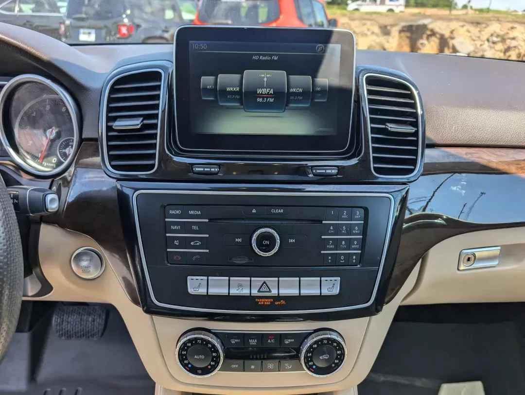 2016 Mercedes-Benz GLE GLE 350 (4JGDA5JB8GA) with an Other engine, located at 3959 U.S. 80 W, Phenix City, AL, 36870, (334) 297-4885, 32.469296, -85.135185 - **Unleash Adventure with the 2016 Mercedes-Benz GLE 350 at Gils Auto, Phenix City!**<br /> <br /> Are you ready to elevate your driving experience? Whether you're navigating your daily commute or planning a weekend getaway, the 2016 Mercedes-Benz GLE 350 is your ticket to a life well-lived. This lux - Photo#12