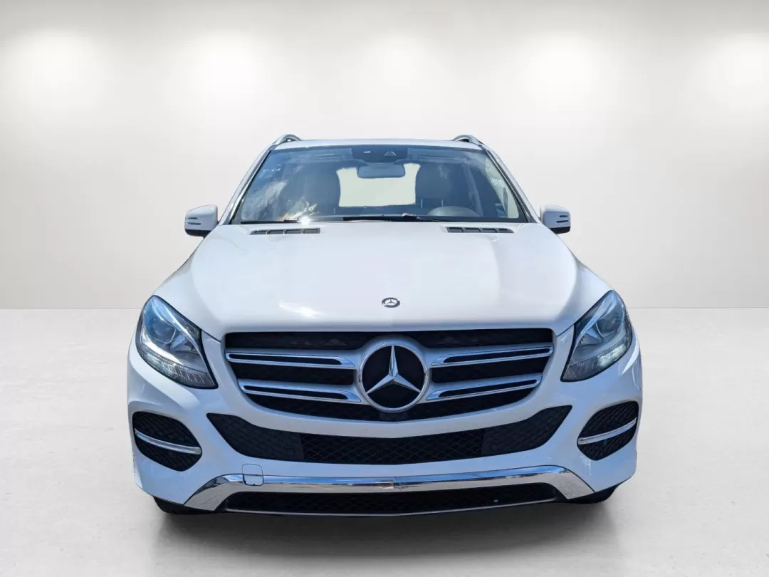 2016 Mercedes-Benz GLE GLE 350 (4JGDA5JB8GA) with an Other engine, located at 3959 U.S. 80 W, Phenix City, AL, 36870, (334) 297-4885, 32.469296, -85.135185 - Introducing the 2016 Mercedes-Benz GLE 350 the perfect companion for those who crave a blend of luxury, versatility, and performance. Whether you're navigating the bustling streets of Phenix City or embarking on weekend adventures, this SUV is designed to elevate your driving experience. With its s - Photo#2