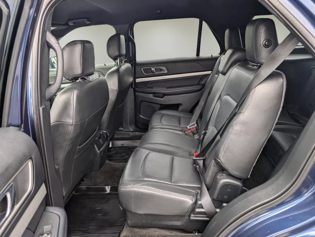 2017 Ford Explorer XLT (1FM5K7DH8HG) with an Other engine, located at 3959 U.S. 80 W, Phenix City, AL, 36870, (334) 297-4885, 32.469296, -85.135185 - **Adventure Awaits with the 2017 Ford Explorer XLT at Gils Auto - Phenix City**<br /> <br /> Are you ready to elevate your family outings, weekend getaways, or daily commutes? The 2017 Ford Explorer XLT, available now at Gils Auto, is an outstanding choice for those seeking a versatile, spacious, an - Photo#11