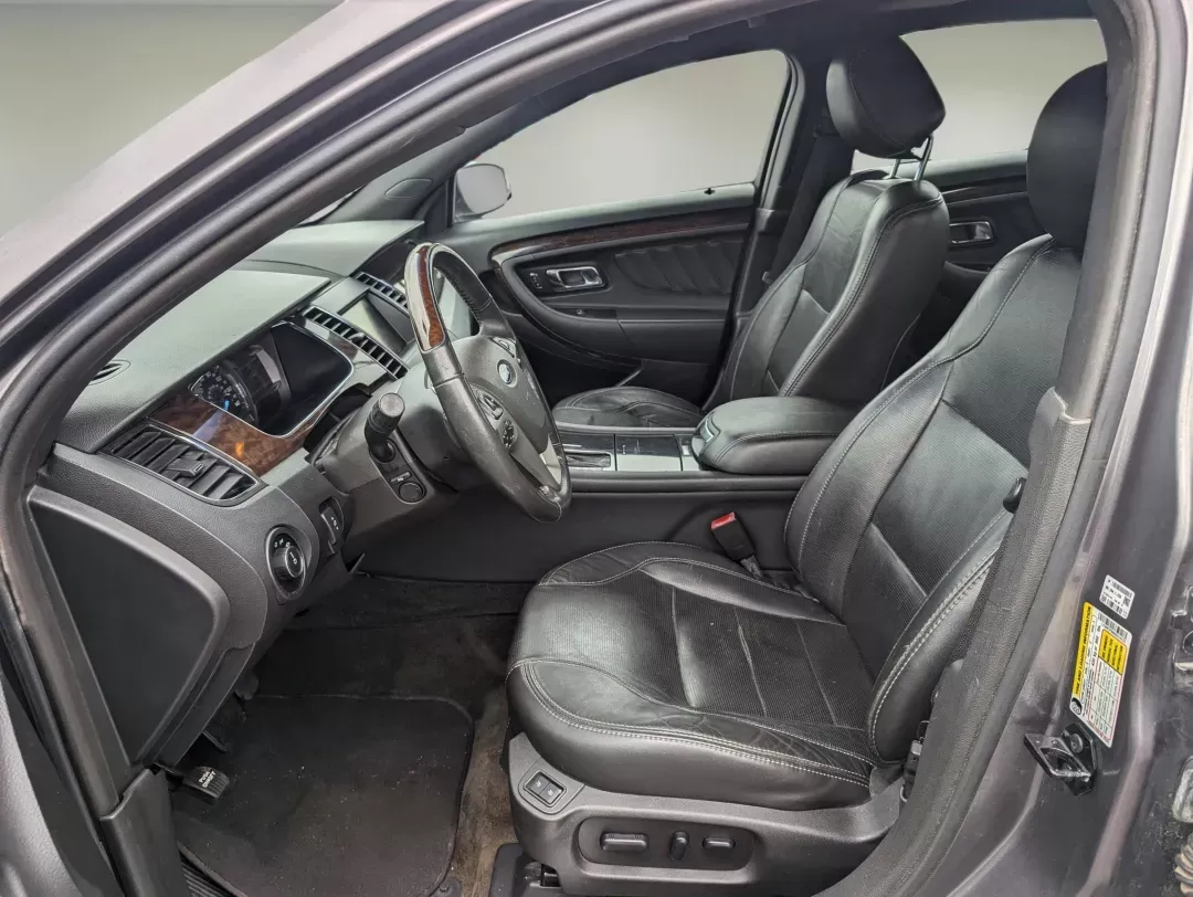 2013 Ford Taurus Limited (1FAHP2F86DG) with an Other engine, located at 3959 U.S. 80 W, Phenix City, AL, 36870, (334) 297-4885, 32.469296, -85.135185 - ### Discover the Perfect Combination of Comfort and Reliability with the 2013 Ford Taurus Limited!<br /> <br /> Are you searching for a spacious sedan that comfortably accommodates family road trips or long commutes? Look no further than the 2013 Ford Taurus Limited, available now at Gils Auto, your - Photo#9