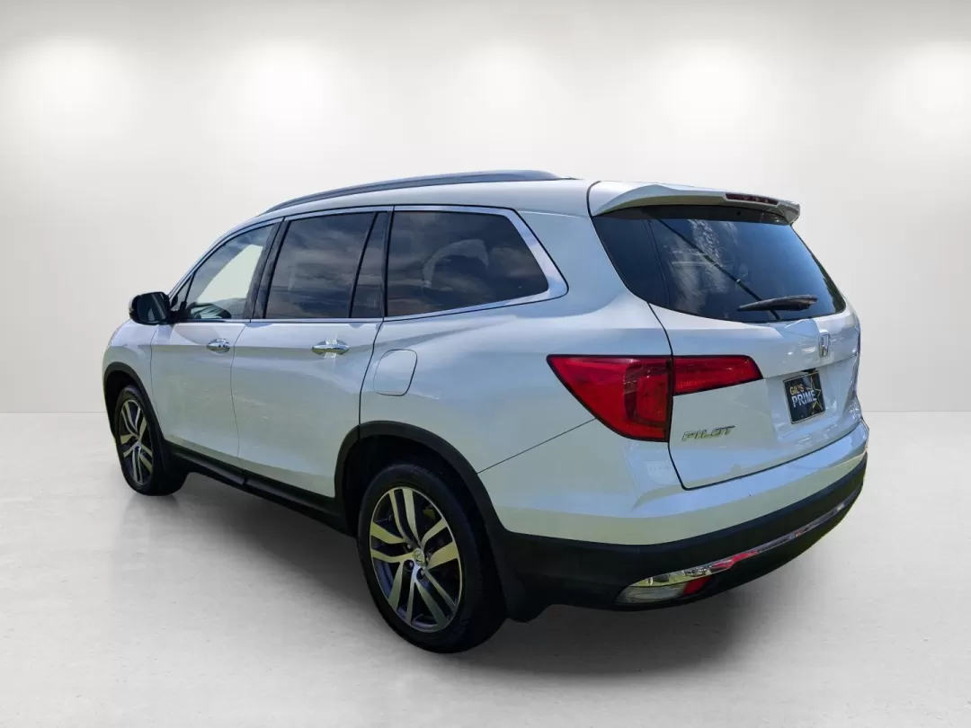 2016 Honda Pilot Elite (5FNYF6H07GB) with an Other engine, located at 3959 U.S. 80 W, Phenix City, AL, 36870, (334) 297-4885, 32.469296, -85.135185 - **Adventure Awaits with the 2016 Honda Pilot Elite - Perfect for Family Road Trips!**<br /> <br /> If you're searching for a reliable vehicle that combines comfort, style, and capability, look no further than the 2016 Honda Pilot Elite. This versatile SUV is designed for growing families and weekend - Photo#7