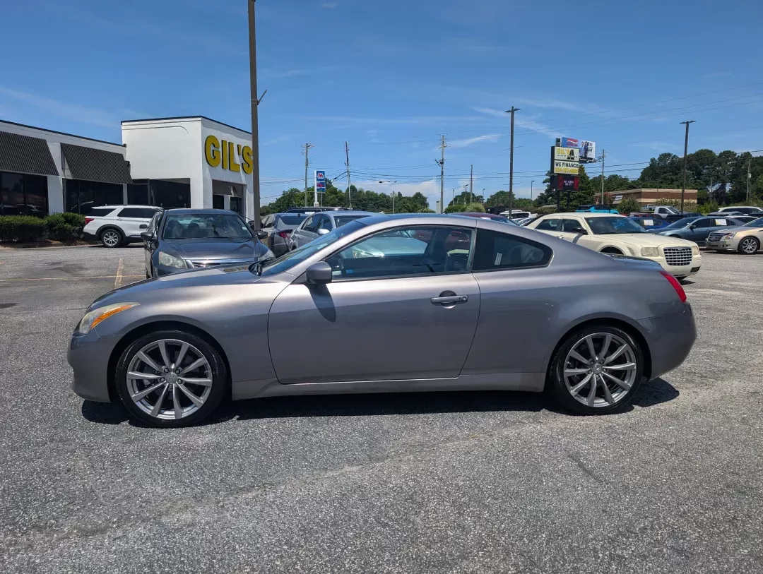 2008 Infiniti G37 Coupe (JNKCV64E38M) with an Other engine, located at 804 22nd Ave, Phenix City, AL, 36870, (334) 297-1860, 32.484749, -85.024475 - **Elevate Your Driving Experience with the 2008 Infiniti G37 Coupe at Gils Auto!**<br /> <br /> If you're searching for a vehicle that blends style, performance, and affordability, look no further than the 2008 Infiniti G37 Coupe, available now at Gils Auto in Phenix City, AL. Perfect for those who - Photo#7