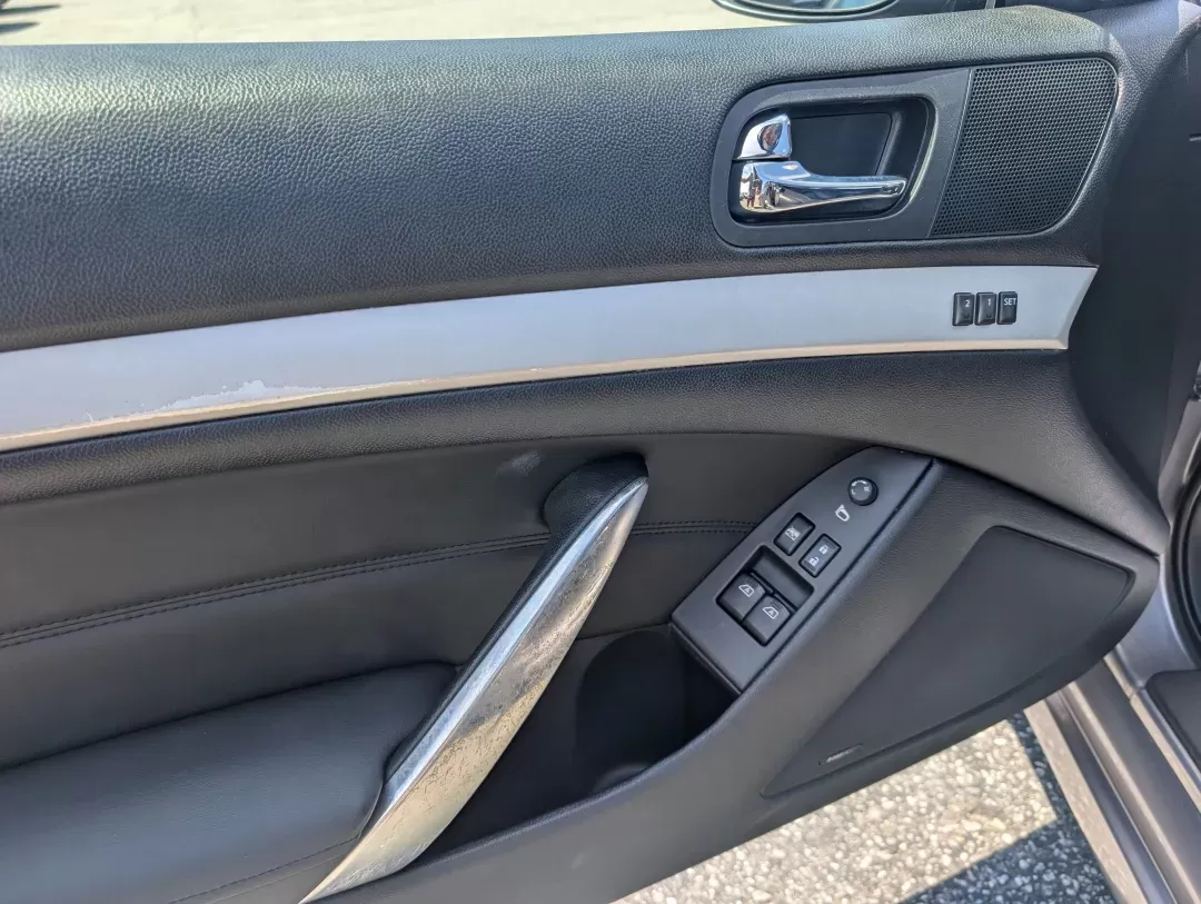 2008 Infiniti G37 Coupe (JNKCV64E38M) with an Other engine, located at 804 22nd Ave, Phenix City, AL, 36870, (334) 297-1860, 32.484749, -85.024475 - **Elevate Your Driving Experience with the 2008 Infiniti G37 Coupe at Gils Auto!**<br /> <br /> If you're searching for a vehicle that blends style, performance, and affordability, look no further than the 2008 Infiniti G37 Coupe, available now at Gils Auto in Phenix City, AL. Perfect for those who - Photo#8