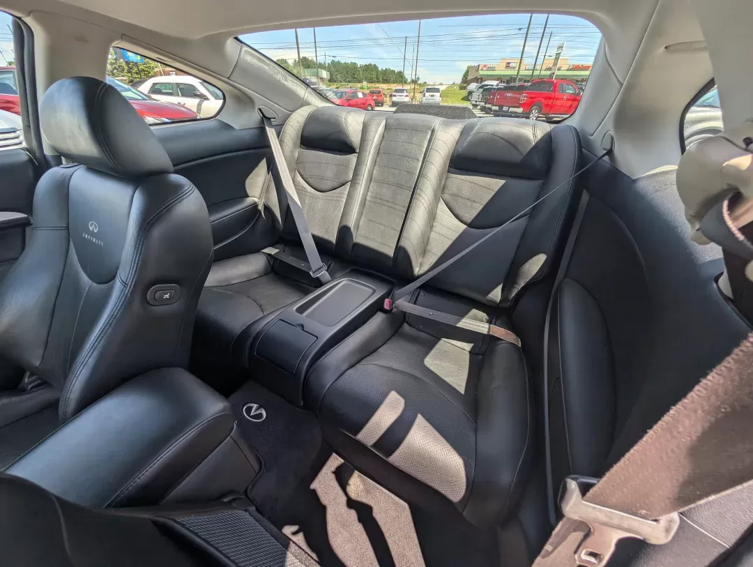 2008 Infiniti G37 Coupe (JNKCV64E38M) with an Other engine, located at 804 22nd Ave, Phenix City, AL, 36870, (334) 297-1860, 32.484749, -85.024475 - **Elevate Your Driving Experience with the 2008 Infiniti G37 Coupe at Gils Auto!**<br /> <br /> If you're searching for a vehicle that blends style, performance, and affordability, look no further than the 2008 Infiniti G37 Coupe, available now at Gils Auto in Phenix City, AL. Perfect for those who - Photo#10