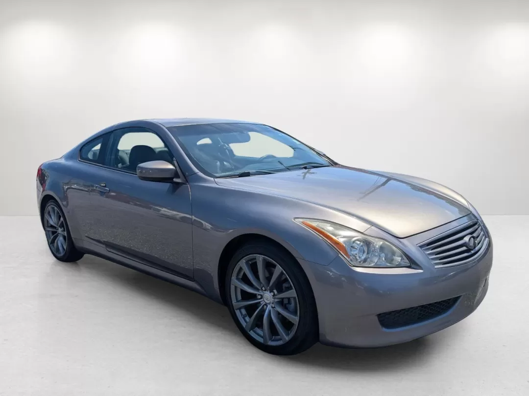 2008 Infiniti G37 Coupe (JNKCV64E38M) with an Other engine, located at 804 22nd Ave, Phenix City, AL, 36870, (334) 297-1860, 32.484749, -85.024475 - ### Experience the Thrill of the Open Road with the 2008 Infiniti G37 Coupe at Gils Auto - Phenix City #2<br /> <br /> Are you ready to elevate your driving experience? The 2008 Infiniti G37 Coupe is the perfect blend of luxury and performance, making it ideal for weekend adventures or stylish commu - Photo#3