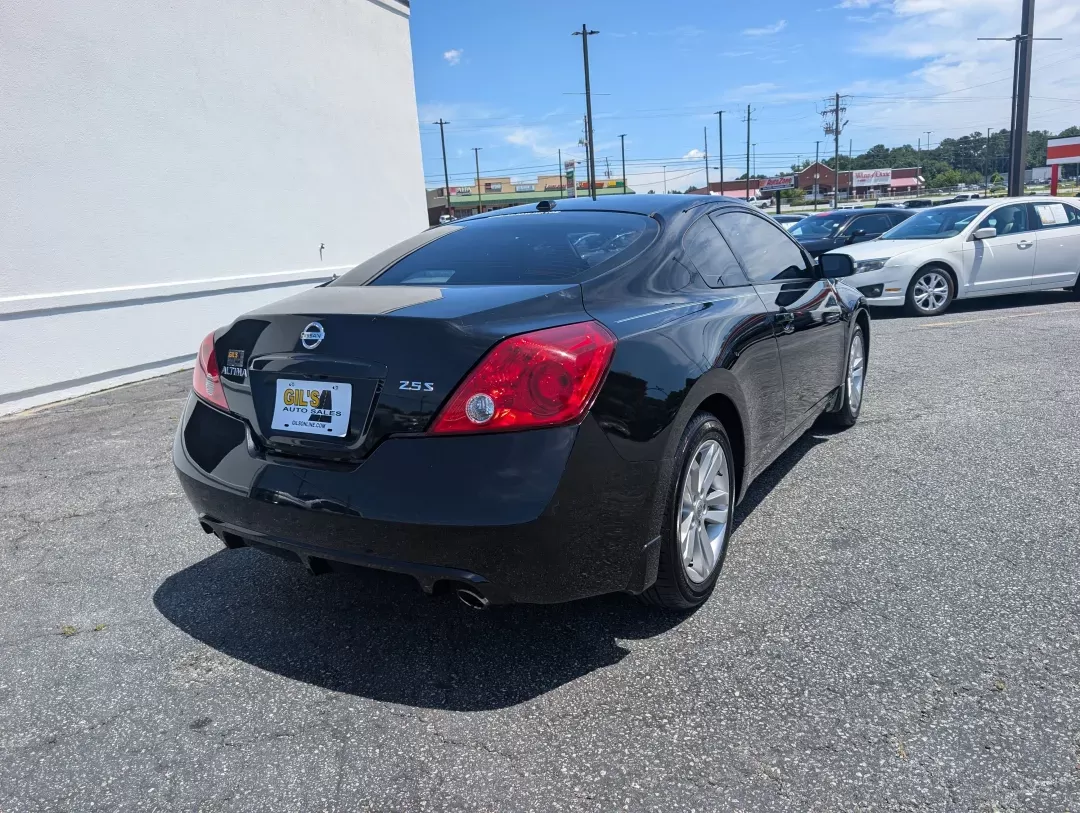 2012 /Charcoal Nissan Altima 2.5 S (1N4AL2EP4CC) with an Other engine, located at 3959 U.S. 80 W, Phenix City, AL, 36870, (334) 297-4885, 32.469296, -85.135185 - **Experience the Perfect Blend of Comfort and Performance with the 2012 Nissan Altima at Gils Auto - Phenix City!**<br /> <br /> If you're in the market for a versatile sedan that combines style, reliability, and impressive performance, look no further than this 2012 Nissan Altima 2.5 S. Whether you - Photo#4