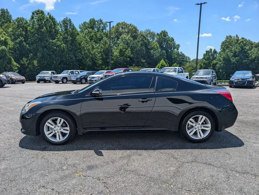 2012 /Charcoal Nissan Altima 2.5 S (1N4AL2EP4CC) with an Other engine, located at 3959 U.S. 80 W, Phenix City, AL, 36870, (334) 297-4885, 32.469296, -85.135185 - **Experience the Perfect Blend of Comfort and Performance with the 2012 Nissan Altima at Gils Auto - Phenix City!**<br /> <br /> If you're in the market for a versatile sedan that combines style, reliability, and impressive performance, look no further than this 2012 Nissan Altima 2.5 S. Whether you - Photo#7