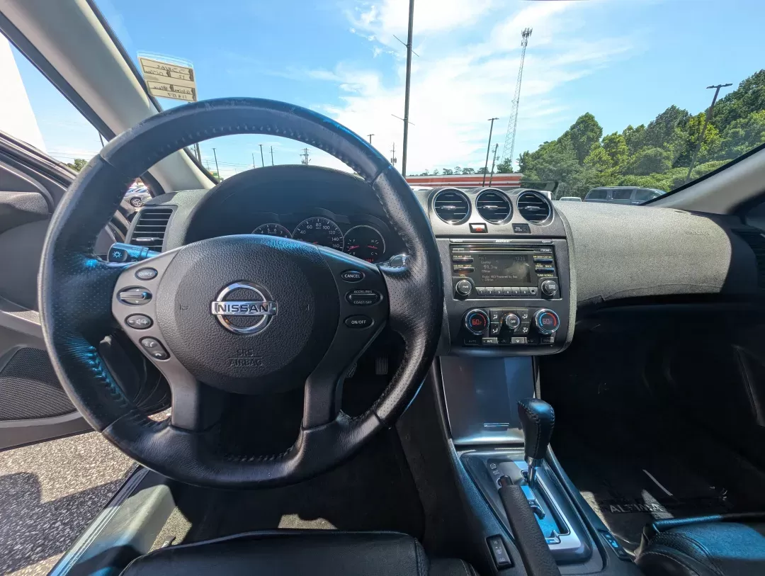 2012 /Charcoal Nissan Altima 2.5 S (1N4AL2EP4CC) with an Other engine, located at 3959 U.S. 80 W, Phenix City, AL, 36870, (334) 297-4885, 32.469296, -85.135185 - **Experience the Perfect Blend of Comfort and Performance with the 2012 Nissan Altima at Gils Auto - Phenix City!**<br /> <br /> If you're in the market for a versatile sedan that combines style, reliability, and impressive performance, look no further than this 2012 Nissan Altima 2.5 S. Whether you - Photo#11