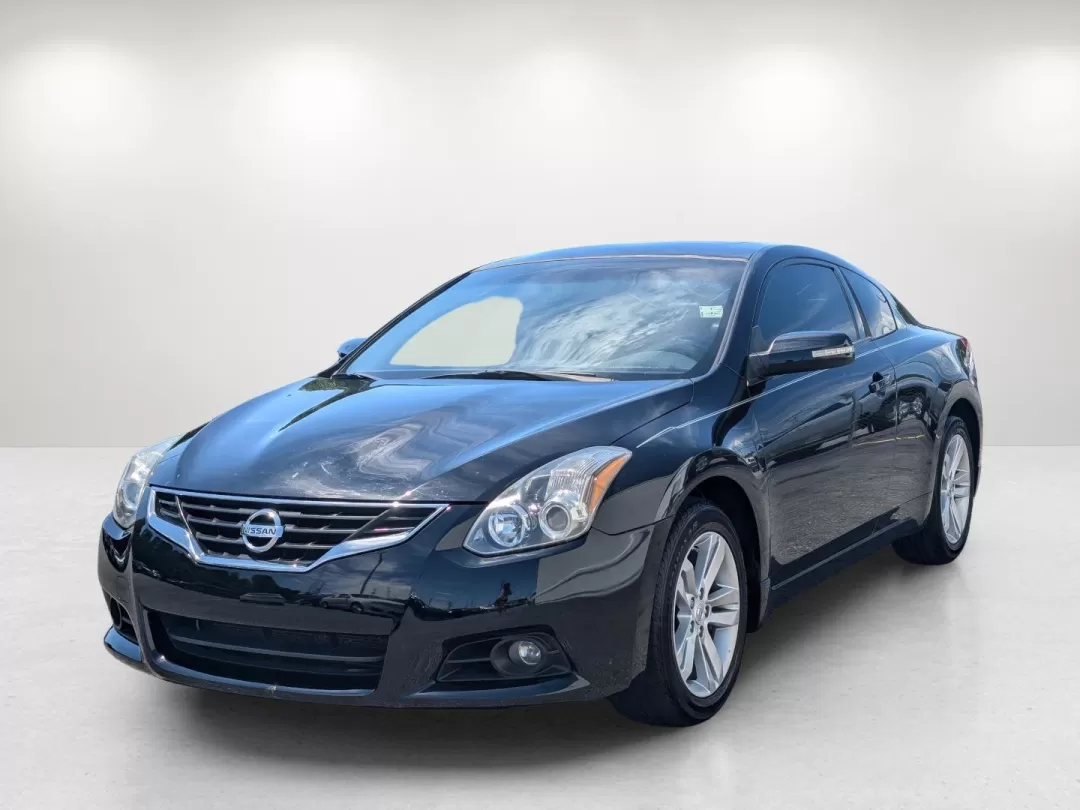 2012 /Charcoal Nissan Altima 2.5 S (1N4AL2EP4CC) with an Other engine, located at 3959 U.S. 80 W, Phenix City, AL, 36870, (334) 297-4885, 32.469296, -85.135185 - Are you looking for the perfect blend of style, comfort, and reliability for your daily commute or weekend adventures? Look no further than this stunning 2012 Nissan Altima 2.5 S, available now at Gils Auto in Phenix City, AL. This sleek two-door sedan isn't just a mode of transportation; it's a lif - Photo#1