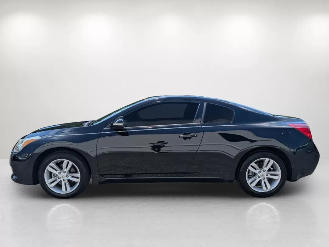 2012 /Charcoal Nissan Altima 2.5 S (1N4AL2EP4CC) with an Other engine, located at 3959 U.S. 80 W, Phenix City, AL, 36870, (334) 297-4885, 32.469296, -85.135185 - Are you looking for the perfect blend of style, comfort, and reliability for your daily commute or weekend adventures? Look no further than this stunning 2012 Nissan Altima 2.5 S, available now at Gils Auto in Phenix City, AL. This sleek two-door sedan isn't just a mode of transportation; it's a lif - Photo#8