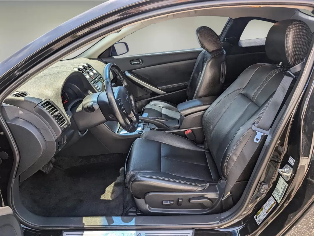 2012 /Charcoal Nissan Altima 2.5 S (1N4AL2EP4CC) with an Other engine, located at 3959 U.S. 80 W, Phenix City, AL, 36870, (334) 297-4885, 32.469296, -85.135185 - Are you looking for the perfect blend of style, comfort, and reliability for your daily commute or weekend adventures? Look no further than this stunning 2012 Nissan Altima 2.5 S, available now at Gils Auto in Phenix City, AL. This sleek two-door sedan isn't just a mode of transportation; it's a lif - Photo#10