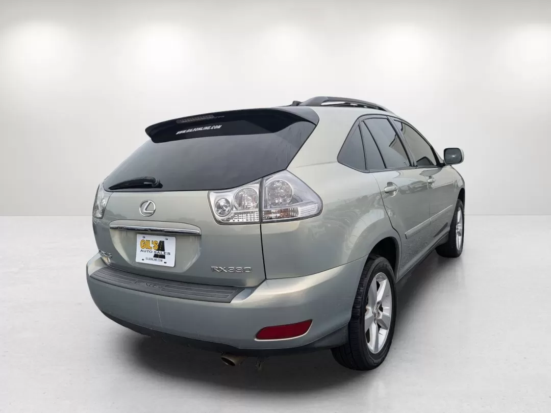 2005 Lexus RX 330 (2T2HA31U45C) with an Other engine, located at 7000 Northlake Connector, Columbus, GA, 31904, (706) 987-8085, 32.524975, -84.978134 - **Explore the Open Road in Style with the 2005 Lexus RX 330 - Perfect for Your Next Adventure!**<br /> <br /> Are you ready to elevate your driving experience? At Gils Auto in Phenix City, AL, we present an exceptional opportunity to own the stunning 2005 Lexus RX 330, an SUV that balances luxury, c - Photo#4