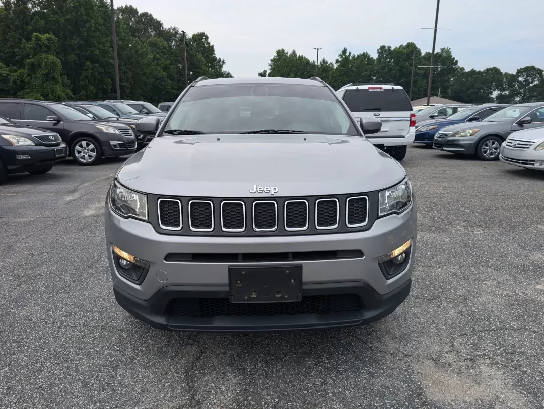 2018 /Black Jeep Compass Latitude (3C4NJDBB7JT) with an Other engine, located at 3959 U.S. 80 W, Phenix City, AL, 36870, (334) 297-4885, 32.469296, -85.135185 - **Adventure Awaits with this 2018 Jeep Compass Latitude Perfect for Family Getaways!**<br /> <br /> Are you ready to elevate your adventures? The 2018 Jeep Compass Latitude is the ideal SUV for families seeking both comfort and capability, making it your perfect companion for weekend getaways or da - Photo#1
