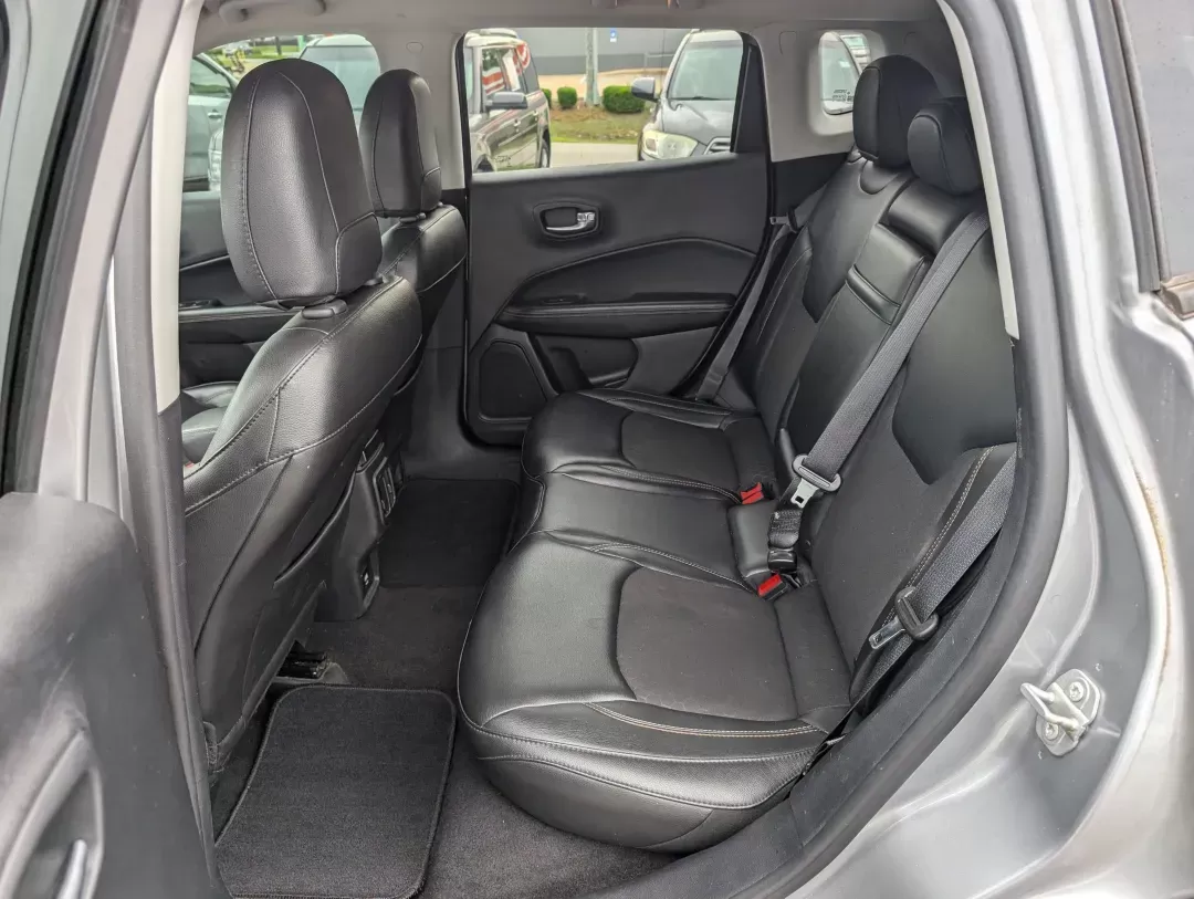 2018 /Black Jeep Compass Latitude (3C4NJDBB7JT) with an Other engine, located at 3959 U.S. 80 W, Phenix City, AL, 36870, (334) 297-4885, 32.469296, -85.135185 - **Adventure Awaits with this 2018 Jeep Compass Latitude Perfect for Family Getaways!**<br /> <br /> Are you ready to elevate your adventures? The 2018 Jeep Compass Latitude is the ideal SUV for families seeking both comfort and capability, making it your perfect companion for weekend getaways or da - Photo#10