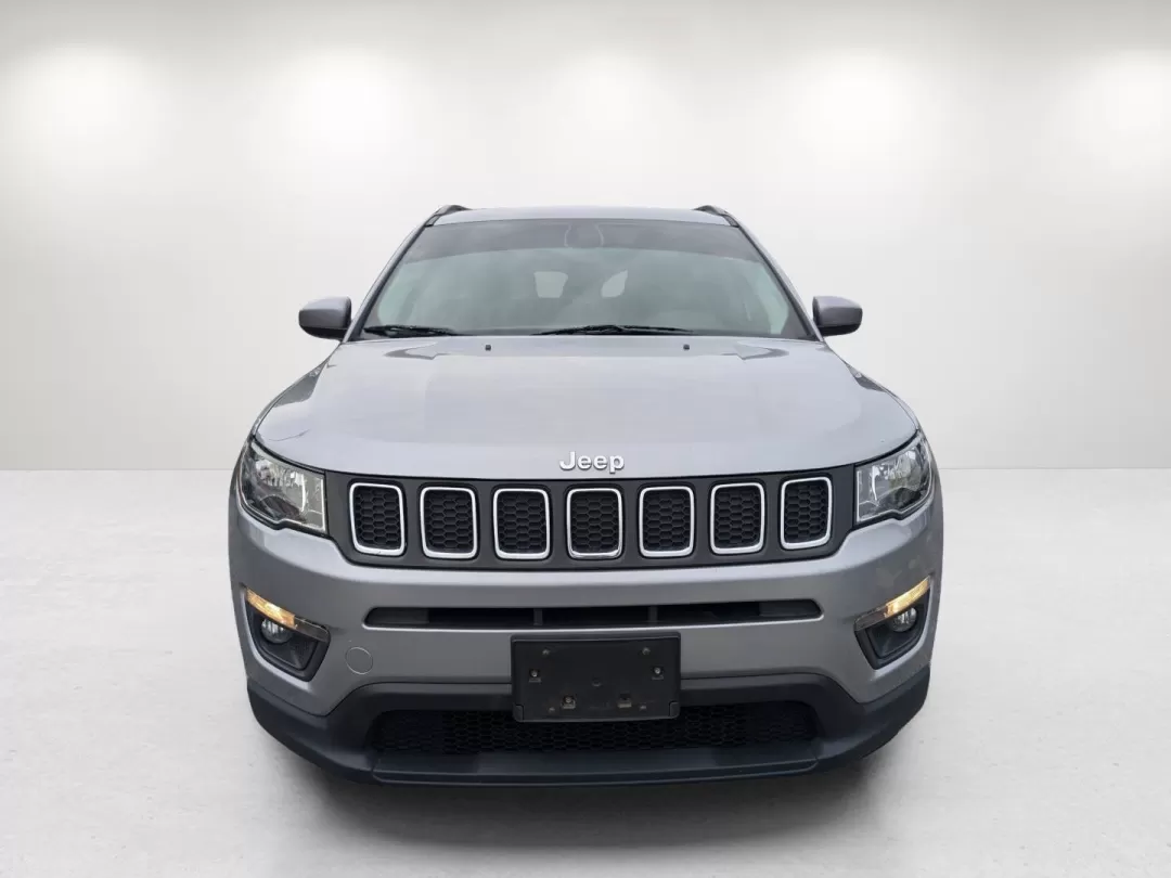 2018 /Black Jeep Compass Latitude (3C4NJDBB7JT) with an Other engine, located at 3959 U.S. 80 W, Phenix City, AL, 36870, (334) 297-4885, 32.469296, -85.135185 - Embrace the adventure that awaits you with this 2018 Jeep Compass Latitude, a compact SUV designed for those who crave exploration and reliability in their daily drive. Whether you're navigating through the bustling streets of Phenix City, AL, or heading out for a weekend getaway, this versatile veh - Photo#2