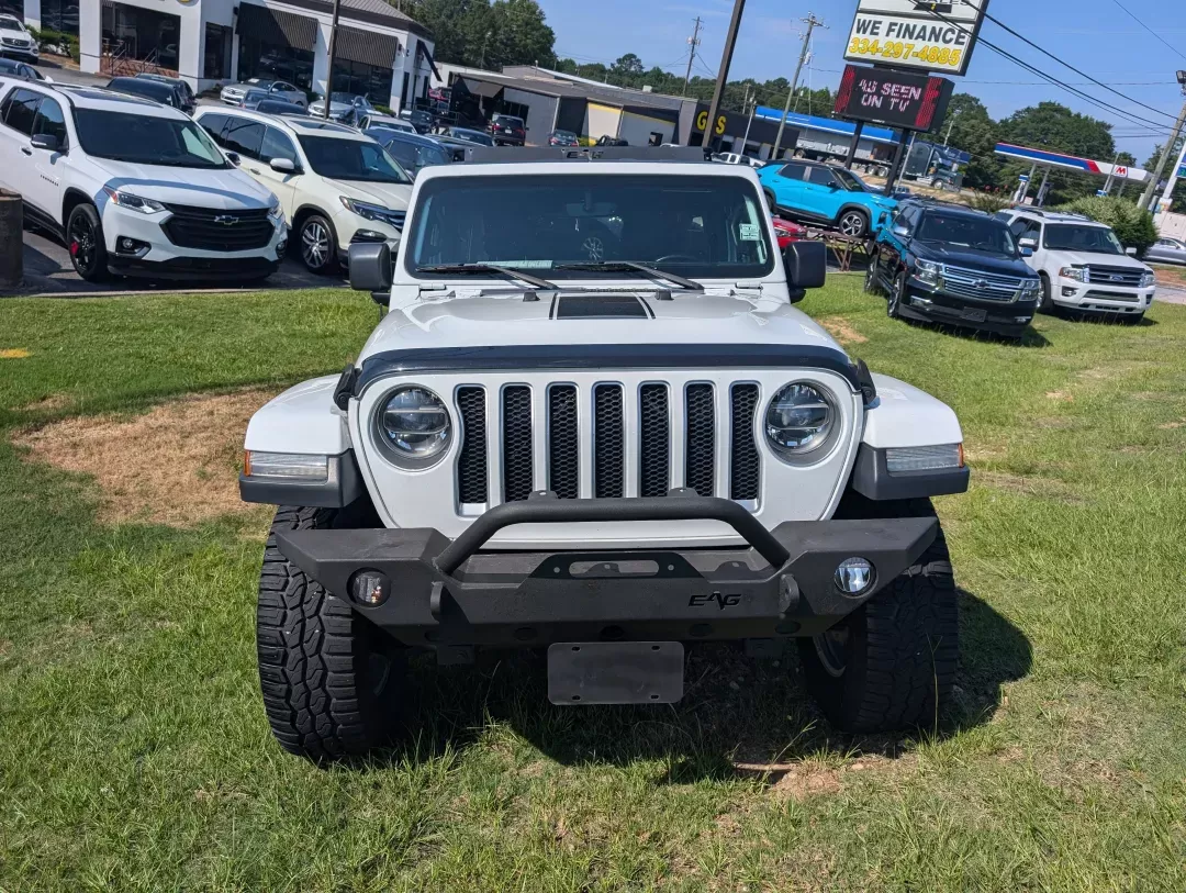 2018 /Black Jeep Wrangler Unlimited Sahara (1C4HJXEG3JW) with an Other engine, located at 3959 U.S. 80 W, Phenix City, AL, 36870, (334) 297-4885, 32.469296, -85.135185 - Adventure awaits with this stunning 2018 Jeep Wrangler Unlimited Sahara, a perfect companion for those who love the great outdoors! Whether you're navigating weekend getaways, family road trips, or simply commuting to work in style, this convertible 4WD SUV is designed to meet all your driving needs - Photo#1