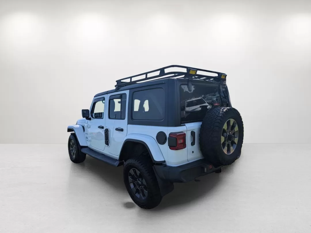 2018 /Black Jeep Wrangler Sahara (1C4HJXEG3JW) with an Other engine, located at 3959 U.S. 80 W, Phenix City, AL, 36870, (334) 297-4885, 32.469296, -85.135185 - Adventure awaits with this stunning 2018 Jeep Wrangler Unlimited Sahara, a perfect companion for those who love the great outdoors! Whether you're navigating weekend getaways, family road trips, or simply commuting to work in style, this convertible 4WD SUV is designed to meet all your driving needs - Photo#7