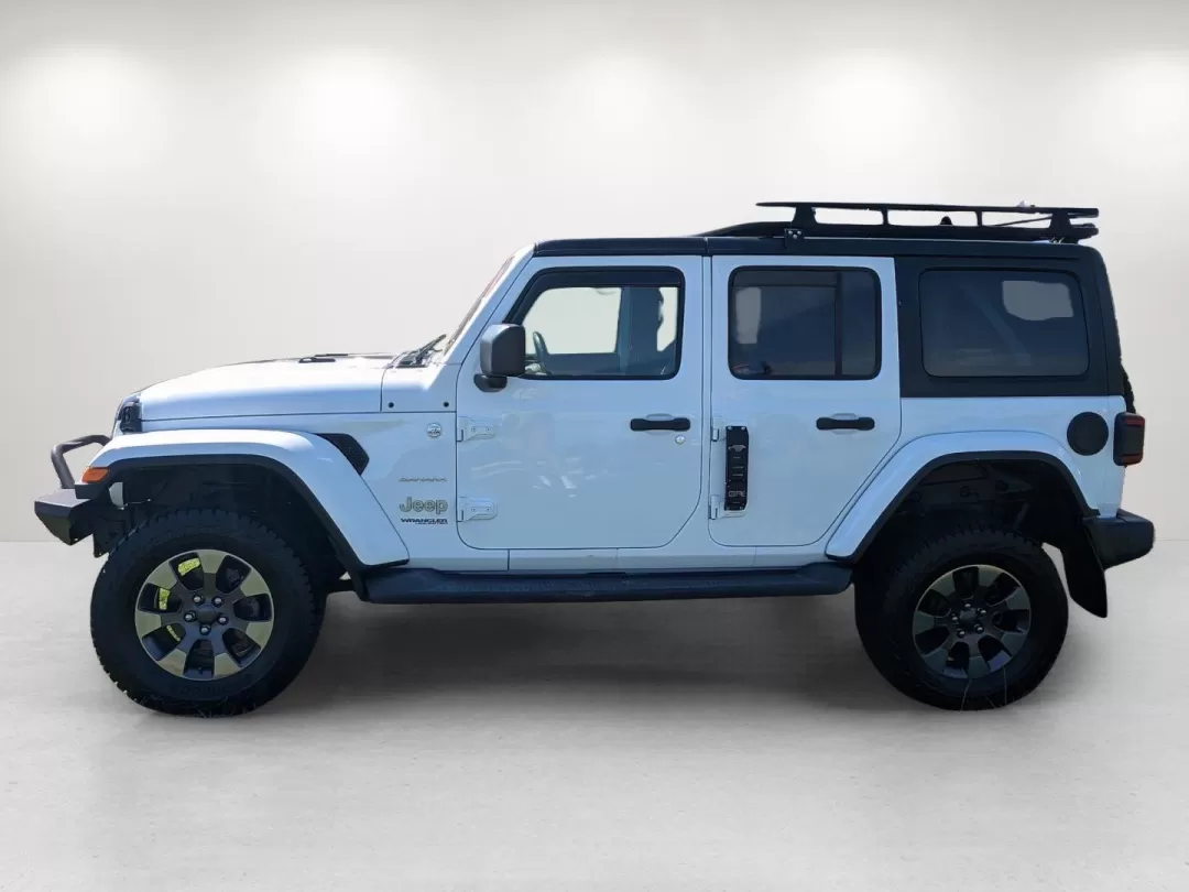 2018 /Black Jeep Wrangler Sahara (1C4HJXEG3JW) with an Other engine, located at 3959 U.S. 80 W, Phenix City, AL, 36870, (334) 297-4885, 32.469296, -85.135185 - Adventure awaits with this stunning 2018 Jeep Wrangler Unlimited Sahara, a perfect companion for those who love the great outdoors! Whether you're navigating weekend getaways, family road trips, or simply commuting to work in style, this convertible 4WD SUV is designed to meet all your driving needs - Photo#8