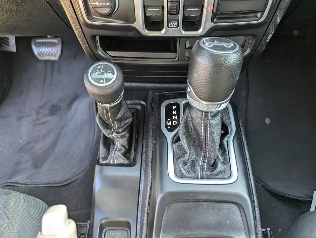 2018 /Black Jeep Wrangler Sahara (1C4HJXEG3JW) with an Other engine, located at 3959 U.S. 80 W, Phenix City, AL, 36870, (334) 297-4885, 32.469296, -85.135185 - Adventure awaits with this stunning 2018 Jeep Wrangler Unlimited Sahara, a perfect companion for those who love the great outdoors! Whether you're navigating weekend getaways, family road trips, or simply commuting to work in style, this convertible 4WD SUV is designed to meet all your driving needs - Photo#14