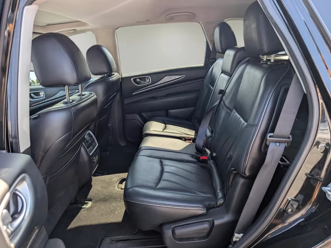 2014 /Graphite Infiniti QX60 (5N1AL0MM9EC) with an Other engine, located at 3959 U.S. 80 W, Phenix City, AL, 36870, (334) 297-4885, 32.469296, -85.135185 - **Discover the Ultimate Family Adventure with the 2014 Infiniti QX60 at Gils Auto!**<br /> <br /> Are you searching for the perfect vehicle to elevate your family's adventures? Look no further than this stunning 2014 Infiniti QX60, expertly designed for both comfort and versatility. Whether you're p - Photo#11