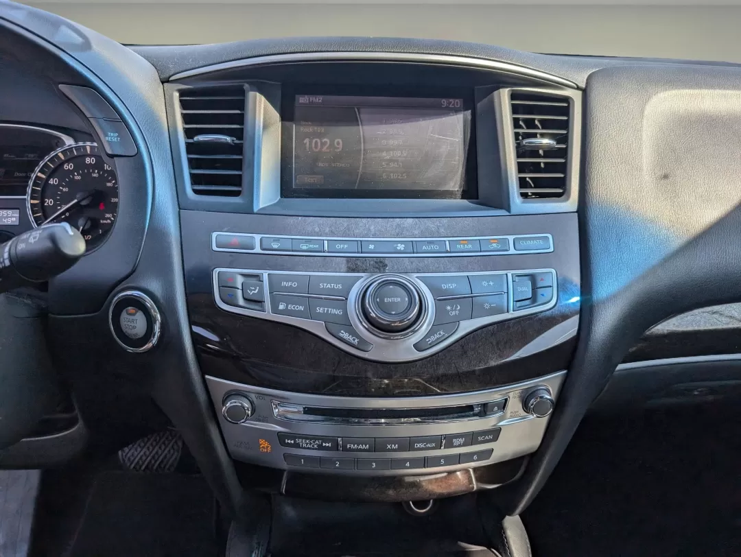 2014 /Graphite Infiniti QX60 (5N1AL0MM9EC) with an Other engine, located at 3959 U.S. 80 W, Phenix City, AL, 36870, (334) 297-4885, 32.469296, -85.135185 - **Discover the Ultimate Family Adventure with the 2014 Infiniti QX60 at Gils Auto!**<br /> <br /> Are you searching for the perfect vehicle to elevate your family's adventures? Look no further than this stunning 2014 Infiniti QX60, expertly designed for both comfort and versatility. Whether you're p - Photo#15