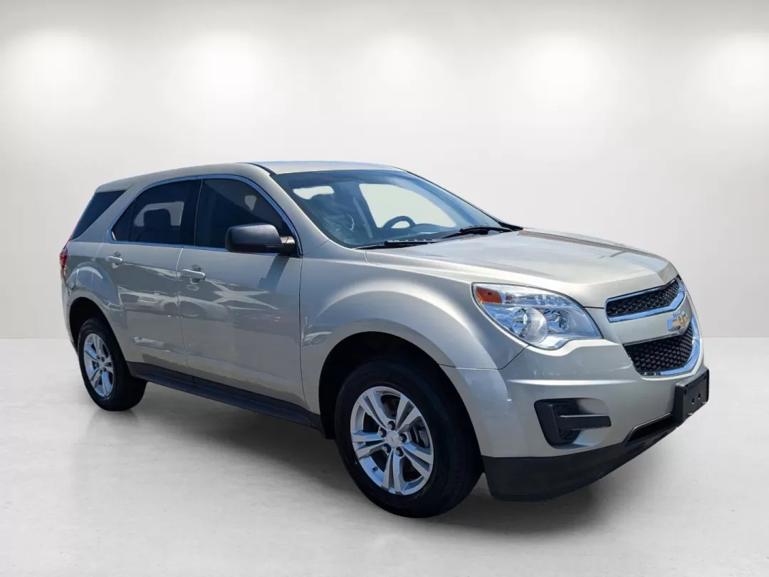 2015 /Jet Black Chevrolet Equinox LS (2GNALAEK6F1) with an Other engine, located at 521 Old Farm Lane Rd, Prattville, AL, 36066, (334) 325-1505, 32.482460, -86.416367 - **Discover Your Ideal SUV: 2015 Chevrolet Equinox LS at Gils Auto in Phenix City, AL**<br /> <br /> Imagine hitting the open road with your family, embarking on weekend adventures, or simply enjoying stress-free commutes in a vehicle designed for comfort and reliability. The 2015 Chevrolet Equinox L - Photo#2