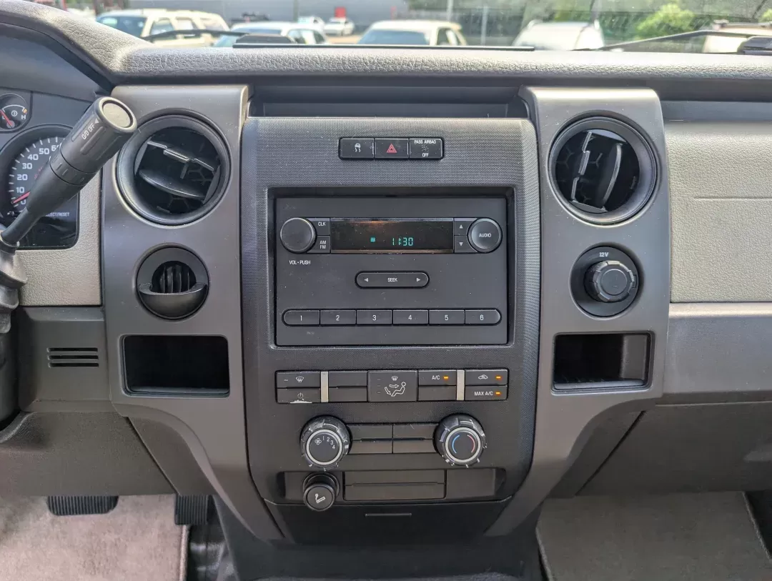2009 Ford F-150 XL (1FTRF12W19K) with an Other engine, located at 3959 U.S. 80 W, Phenix City, AL, 36870, (334) 297-4885, 32.469296, -85.135185 - **Unleash Your Adventurous Spirit with This 2009 Ford F-150 XL!**<br /> <br /> If you're a weekend warrior or simply need a reliable companion for your daily ventures, this 2009 Ford F-150 XL is the perfect fit for your lifestyle! Designed for those who seek both strength and versatility, this picku - Photo#13